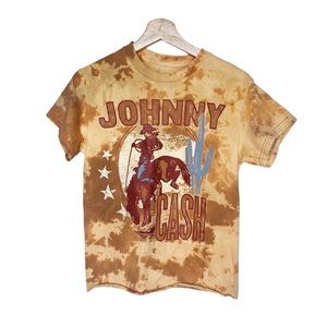 Johnny Cash NWOT‎ Distressed Graphic Tee